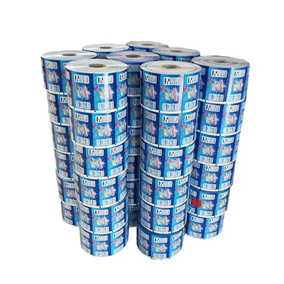 พิมพ์อัตโนมัติ PETG Sleeve Shrinking Labeling Pet Shrink Pvc Food Wrap Film กระป๋องน้ําเครื่องดื่ม